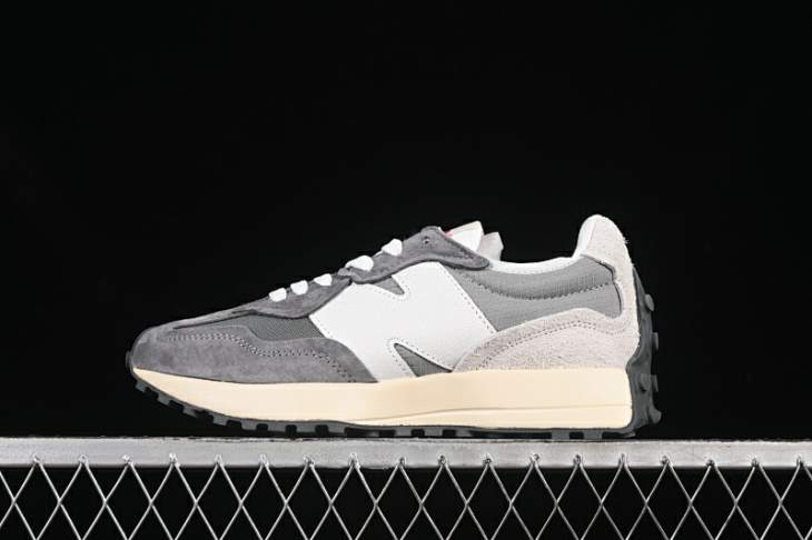 Picture of New Balance 327 _SKUfw19514209172408751fw